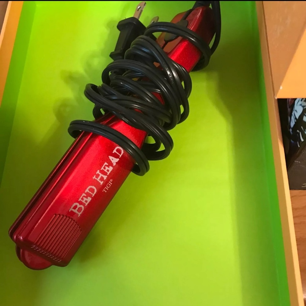 New Mini Portable Hair Straightener!